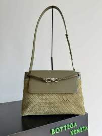 Picture of Bottega Veneta Handbags _SKUfw223687361fw